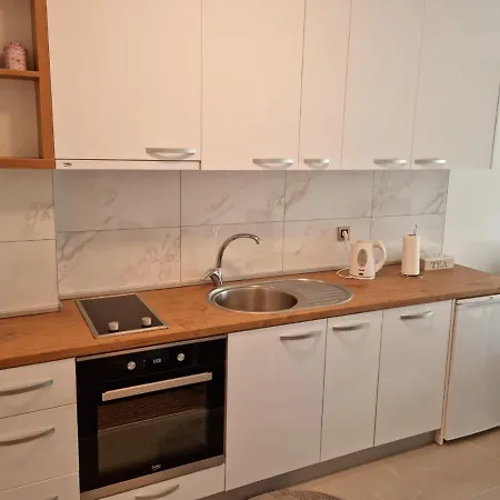 Kami Apartment